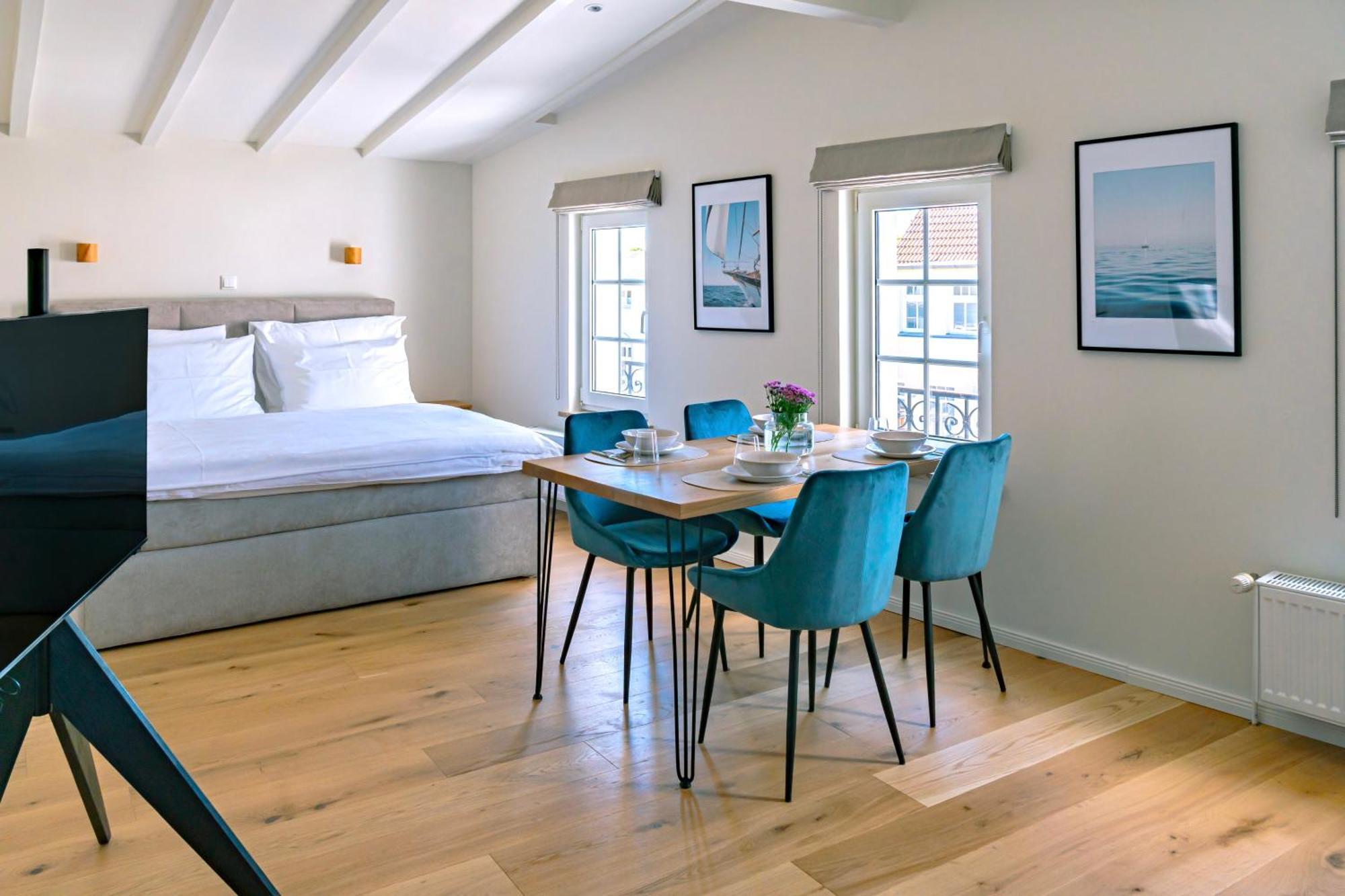 Kapitaenshaus Friedrich Franz - Premium Apartments 200 Meter Vom Strand Und Alten Strom Росток Экстерьер фото