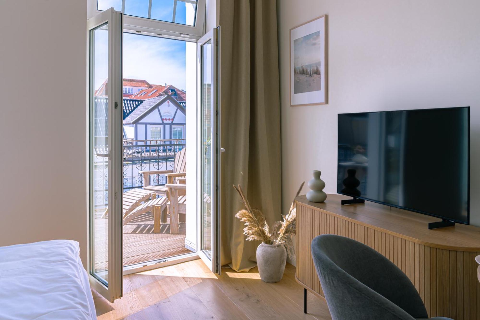 Kapitaenshaus Friedrich Franz - Premium Apartments 200 Meter Vom Strand Und Alten Strom Росток Экстерьер фото